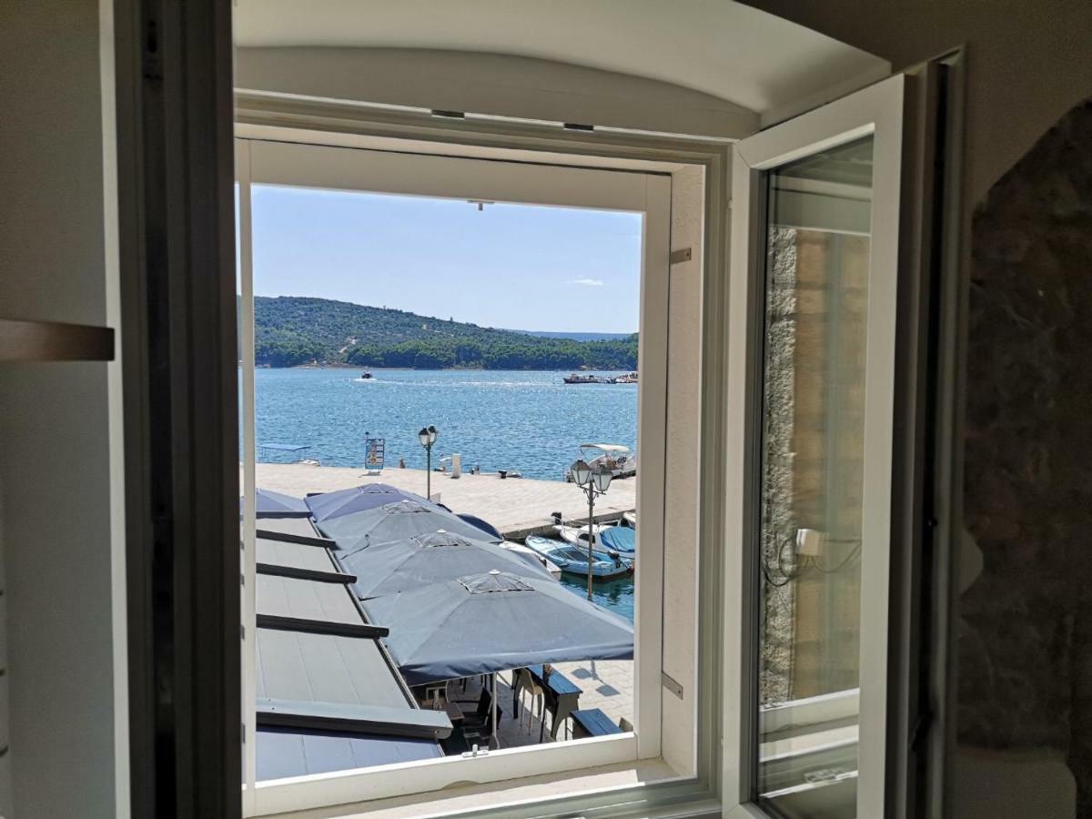 Apartmani Kraj Mora Cres Dış mekan fotoğraf