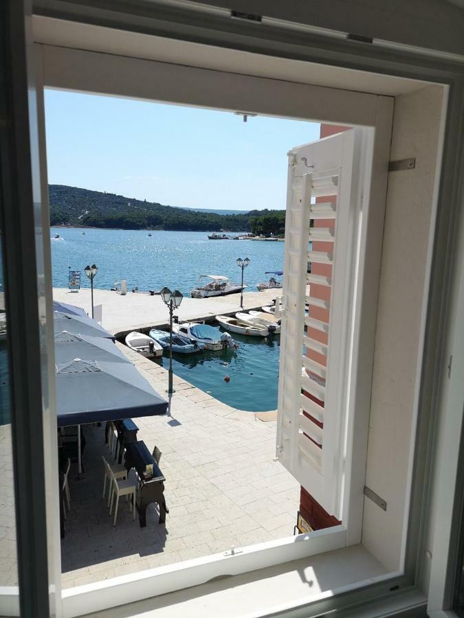 Apartmani Kraj Mora Cres Dış mekan fotoğraf